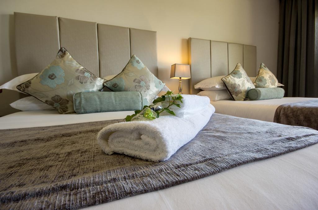 River Place Manor Upington Exterior photo