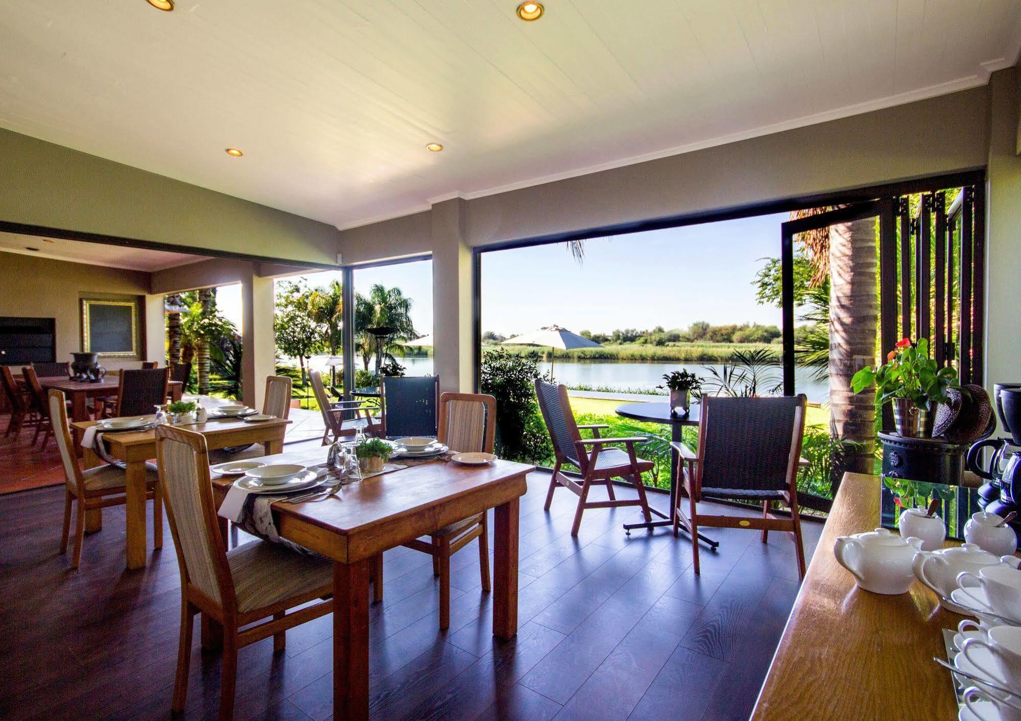 River Place Manor Upington Exterior photo