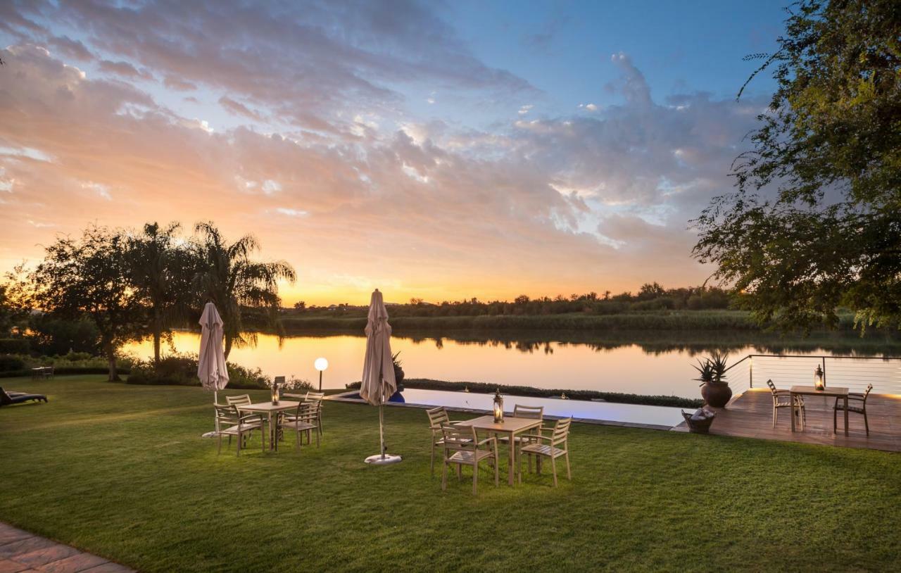 River Place Manor Upington Exterior photo